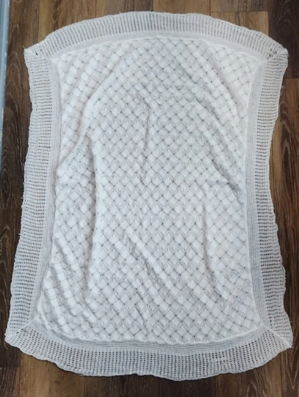 Baby Kisses White Knit Acrylic Rayon Throw Blanket